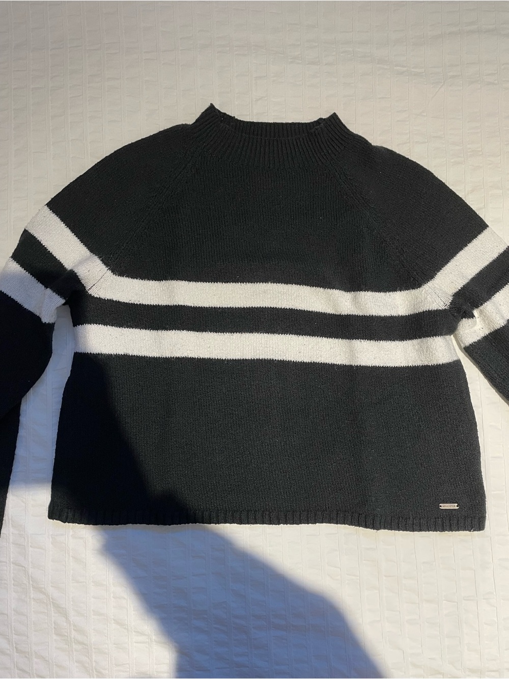 Hollister Black and White Striped Crewneck Sweater Size XSmall